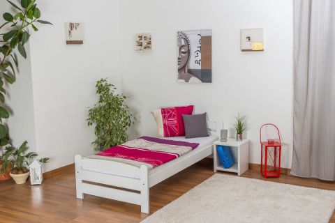 Single bed / Day bed solid pine wood, in a white paint finish 84, includes slatted frame - Dimensions: 90 x 200 cm