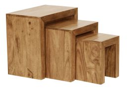Set of 3 Solid Acacia Wood Tables | Unique Natural Grain | 50 x 30 x 45 cm | Handmade | Assembled