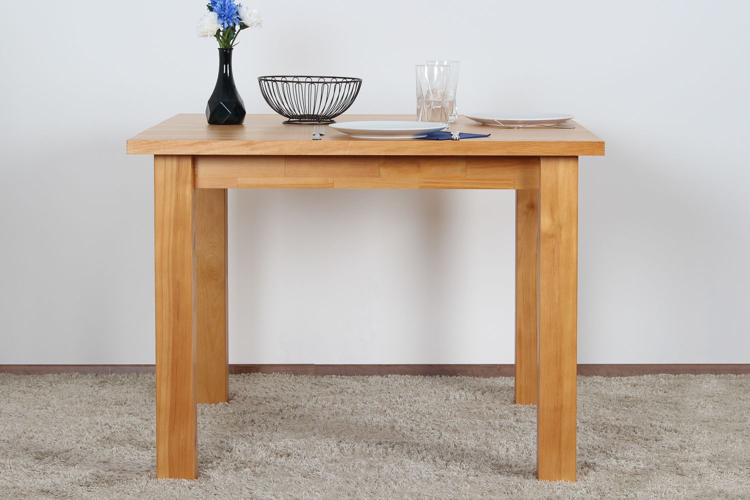 Solid Pine Dining Table | Alder Color | Junco 239C | Angular | 100 x 100 cm