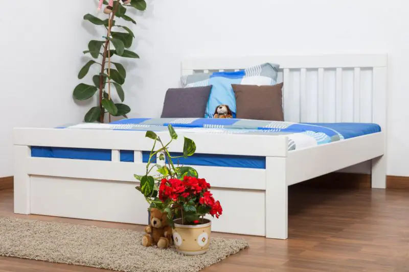 Kid bed "Easy Premium Line" K8 incl.1 cover panel, 160 x 200 cm solid beech wood, White lacquered