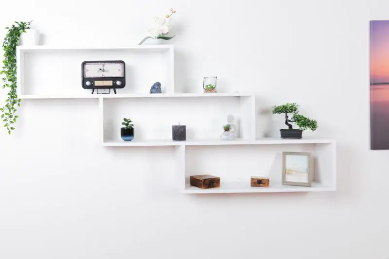 Wall shelf Junco 280, solid pine wood, white varnished - H85 x W180 x D20 cm