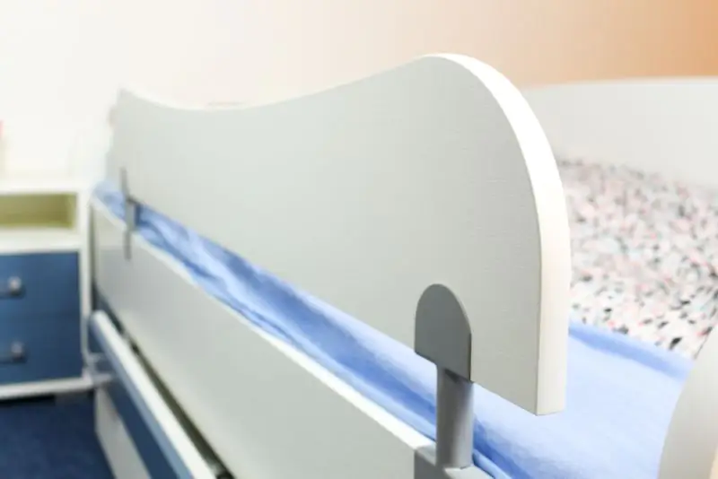 Bed protection rail for kid bed Benjamin, Colour: White - Measurements: 29 x 120 cm (h x w)